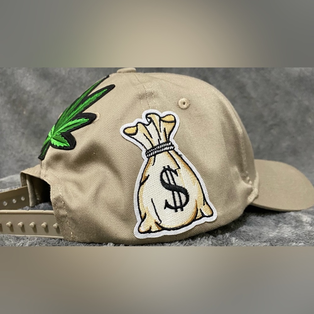 Custom hat - Picture 3 of 4